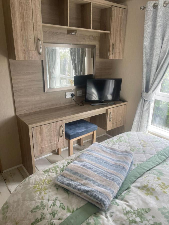 Fern Lodge With Hot Tub Stonham Aspall 外观 照片